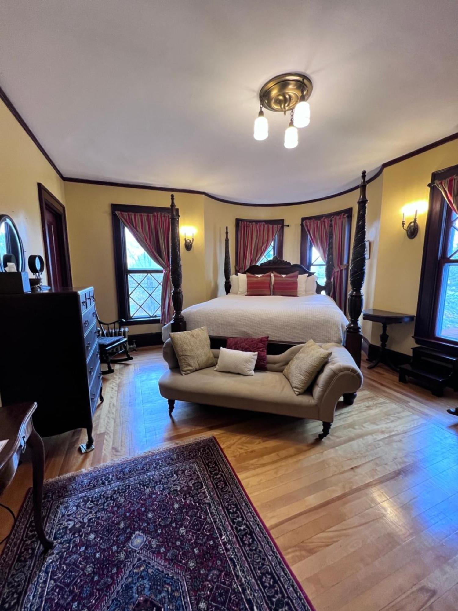 The Mulburn Inn Bethlehem Esterno foto